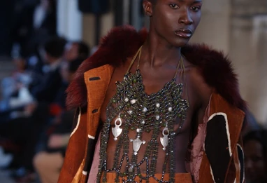 Alphadi : le magicien du désert qui a fait rayonner la mode africaine