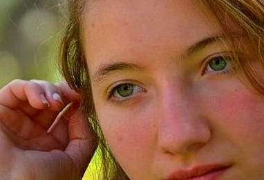 Celia Ould Mohand, la petite princesse de la musique kabyle