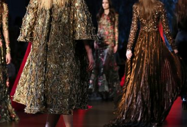 Ralph & Russo, collection Couture automne/hiver 2015-2016 enchanteresse 