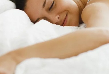 Pourquoi bien dormir nettoie le cerveau : le pouvoir détox du sommeil validé par la science