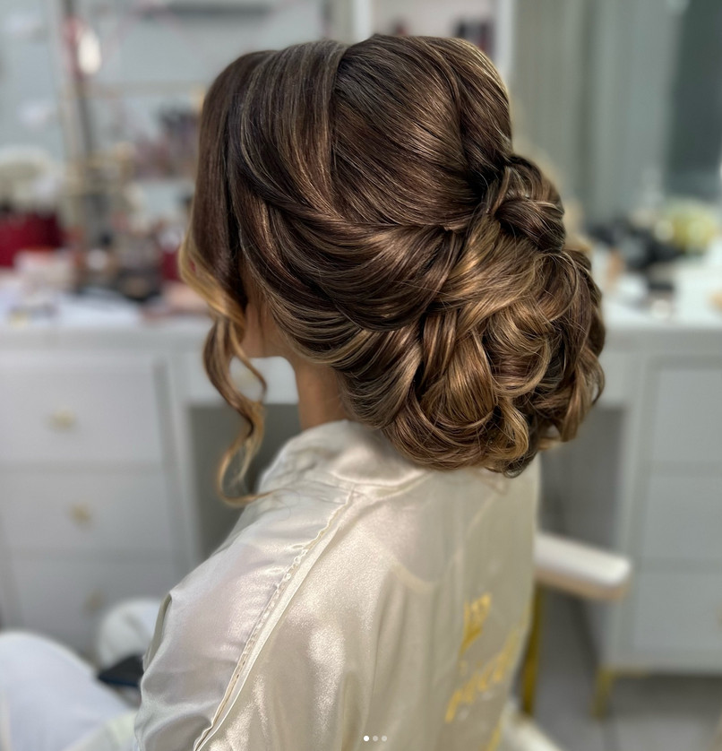 coiffure-mariee-algerienne-the_beauty_by_djazia-chignon-bas-torsade