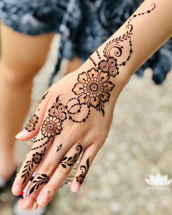 tatouage-henne-tuto-art-tradition