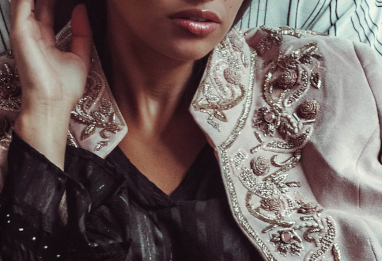 eddine-belmahdi-quand-le-karakou-devient-manifeste-artistique