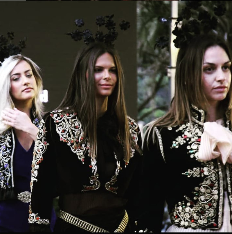 karim-kadid-createur-mode-algerienne-broderie-traditionnelle-miliana