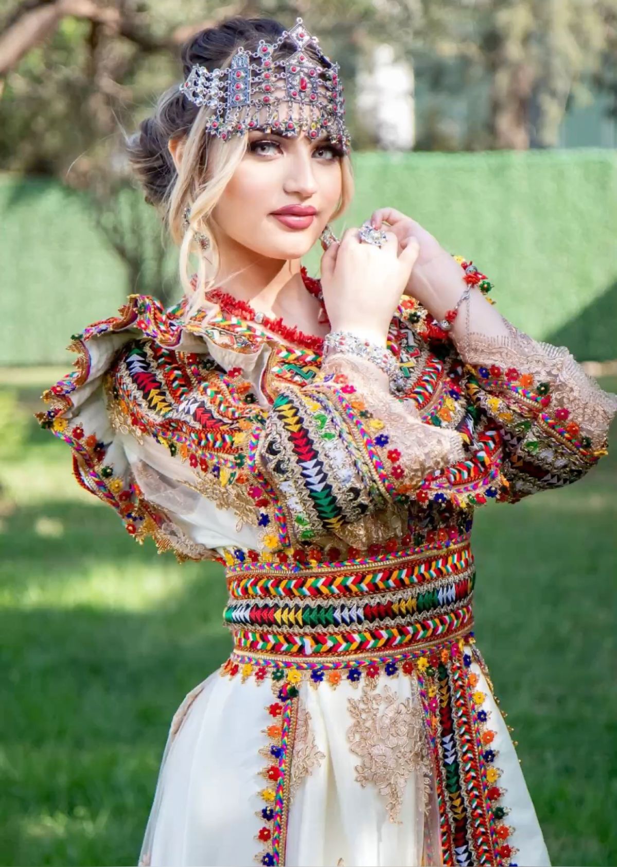 robe-kabyle-traditionnelle