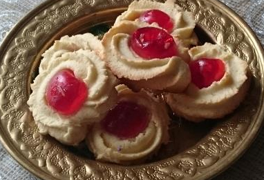 Halwat lambout : Petits fours citronnés aux fruits confits