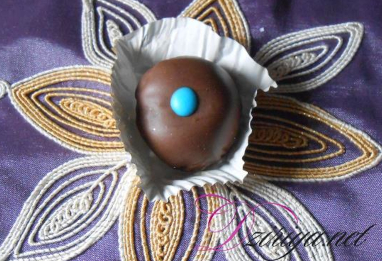 Bouchées d’amandes et pistaches enrobées de chocolat