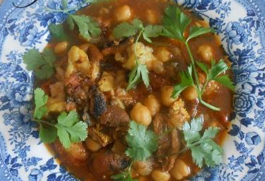 Chtitha Bouzelouf, tajine à la tête de mouton