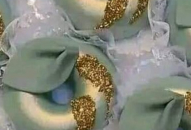 comment-realiser-un-glacage-brillant-facile-pour-patisseries-algeriennes