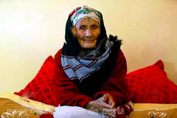 filles-prennent-soin-mamans-agees-temoignages-algerie